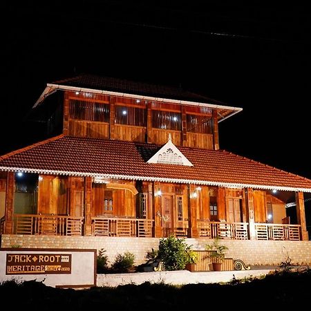 Ferienwohnung Jackroot Heritage Athirappilly Kallana Exterior foto