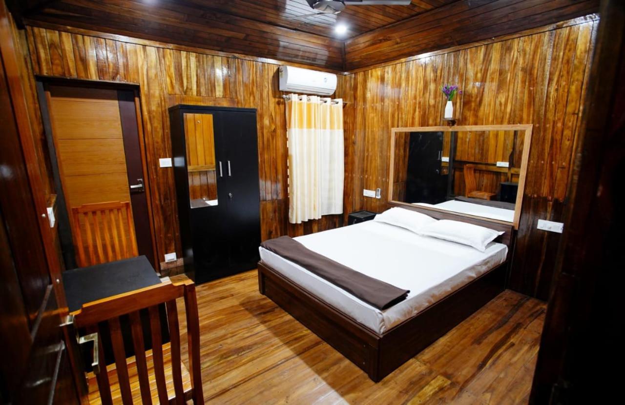 Ferienwohnung Jackroot Heritage Athirappilly Kallana Exterior foto