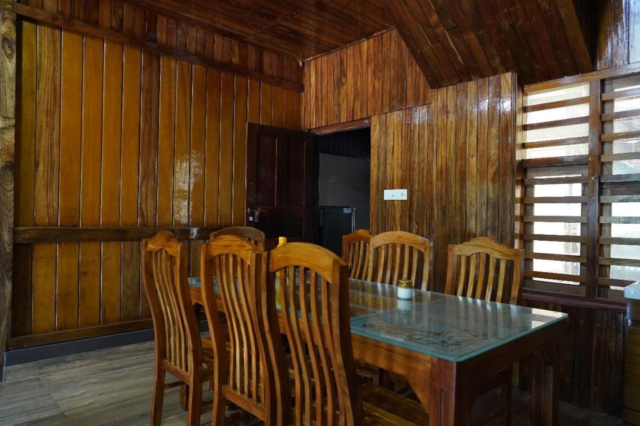 Ferienwohnung Jackroot Heritage Athirappilly Kallana Exterior foto