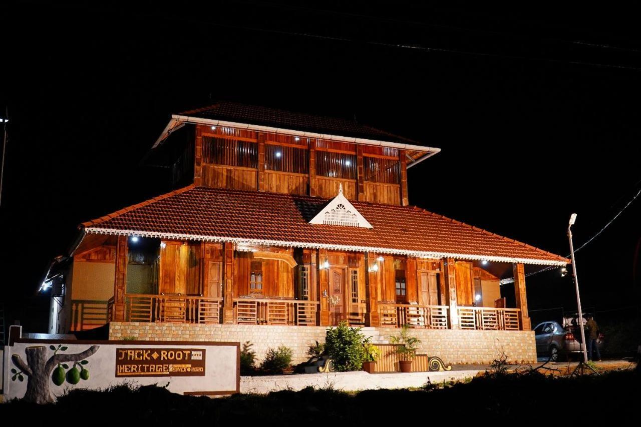 Ferienwohnung Jackroot Heritage Athirappilly Kallana Exterior foto